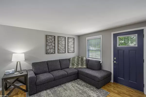 Algonac, MI 48001,629 Green