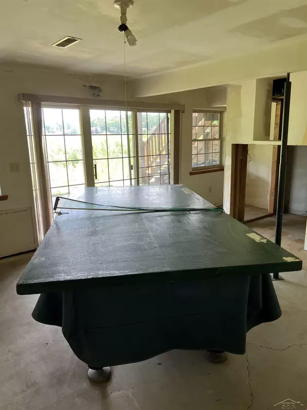 Beaverton, MI 48612,3605 Lakeview