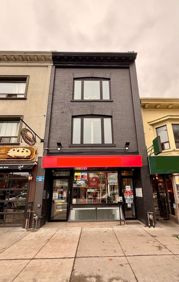345 Danforth AVE #1, Toronto E01, ON M4K 1N7