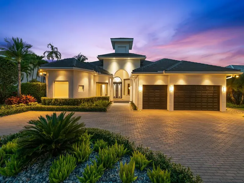 731 Coconut Palm Ter, Plantation, FL 33324