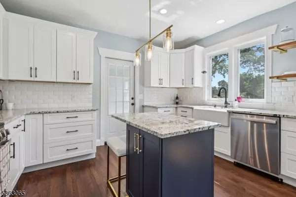 110 N Middaugh St, Somerville Boro, NJ 08876