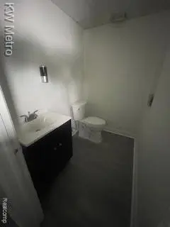 Southfield, MI 48033,24070 W 10 MILE RD