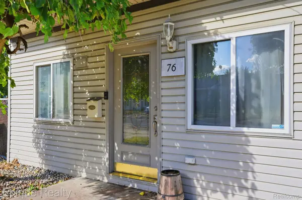 Hazel Park, MI 48030,76 W Coy AVE