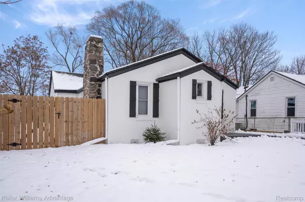 Livonia, MI 48152,20406 Floral ST