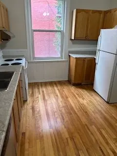 West Centre Town, ON K1R 6M9,3 Elm ST