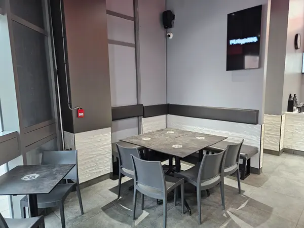 Waterloo, ON N2L 3V2,308 King ST N