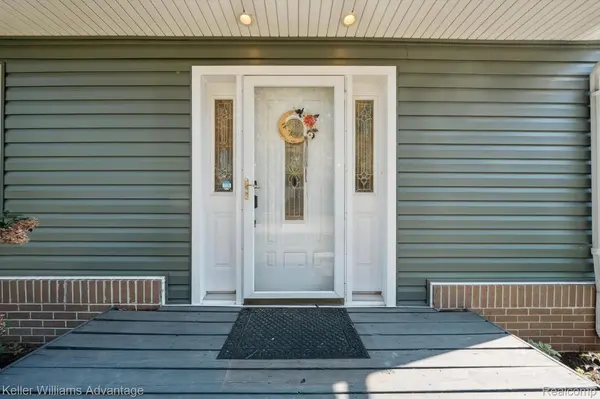 Farmington Hills, MI 48336,21526 Oxford AVE