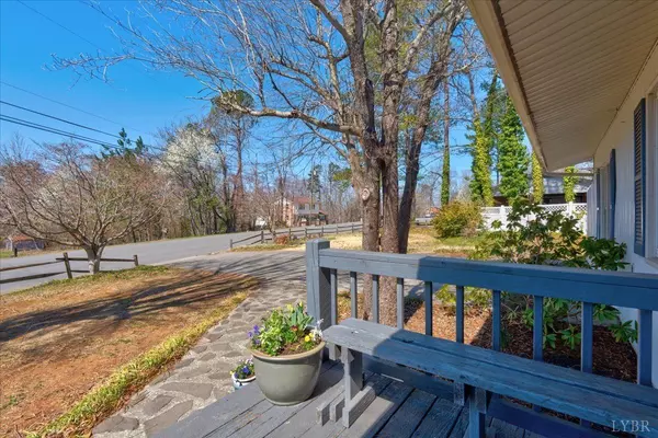 Altavista, VA 24517,1537 Avondale DR