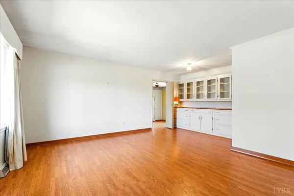 Altavista, VA 24517,1537 Avondale DR