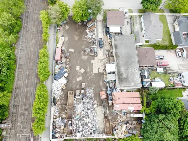 Brant, ON N3T 2X8,142 CHARLOTTE ST