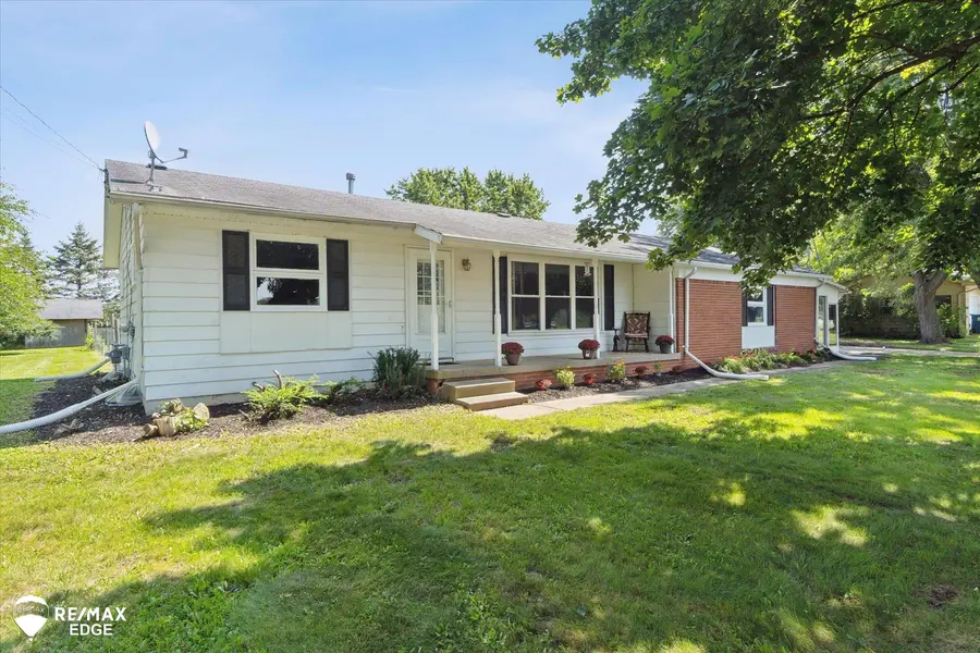 2504 N Seymour, Flushing, MI 48433