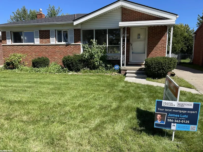 24544 Marine, Eastpointe, MI 48021