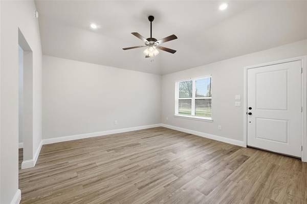 Denison, TX 75021,230 E Johnson Street