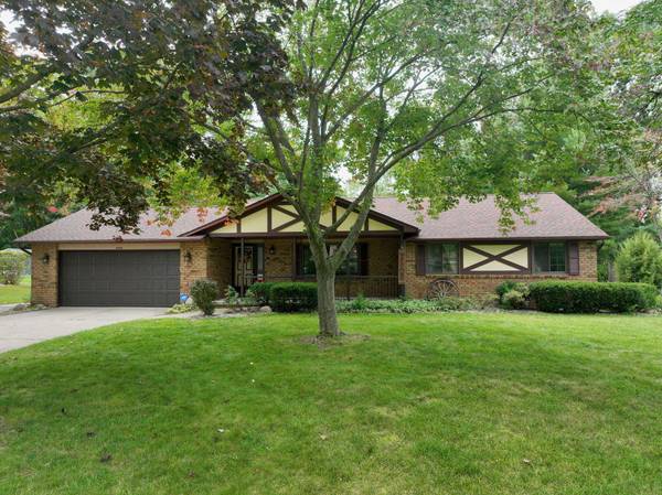 8505 Wesley,  Flushing,  MI 48433