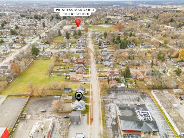 Niagara Falls, ON L2G 5J5,5916 CARLTON AVE