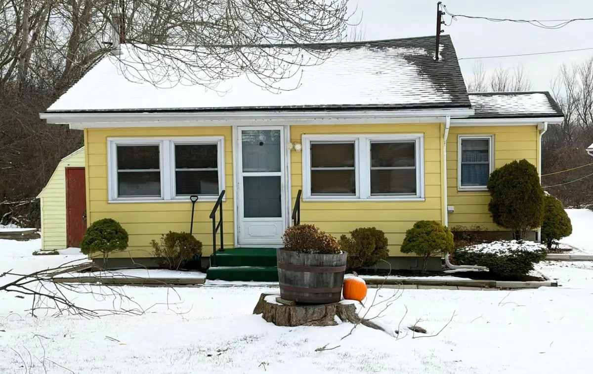 690 Bridge ST, Fort Erie, ON L2A 5M4