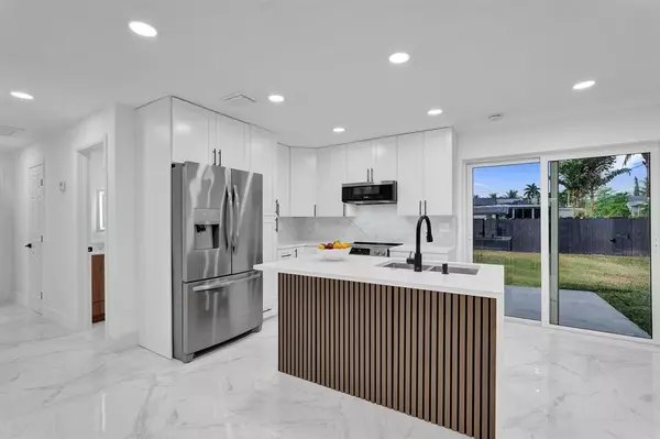 Fort Lauderdale, FL 33314,4138 SW 48th Ct