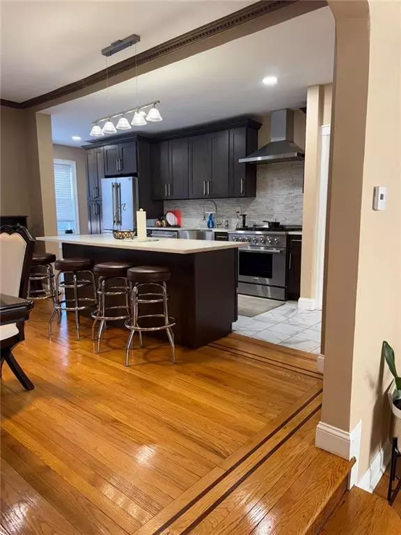 Laurelton, NY 11413,13062 225th ST