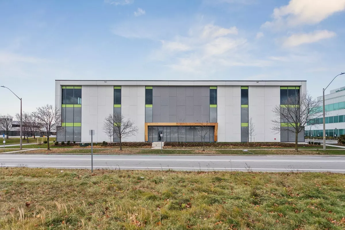 Oakville, ON L6H 6M5,2360 Bristol CIR