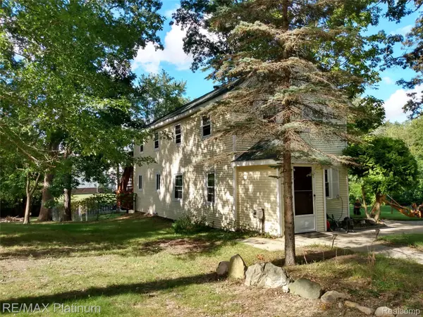 Brighton, MI 48114,10183 Skeman RD