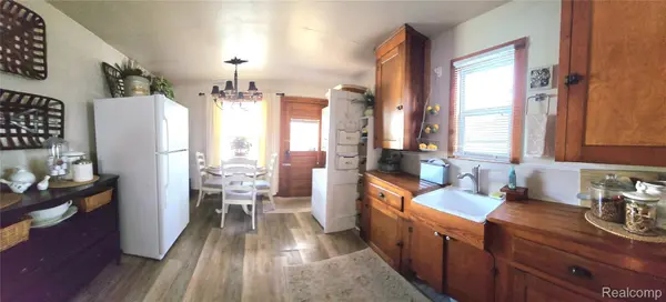 Pinckney, MI 48169,9550 Portage Lake AVE