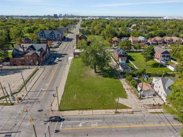 Detroit, MI 48215,14345 Kercheval ST