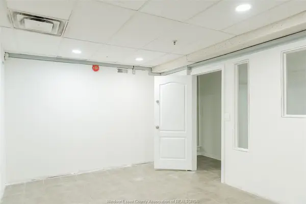 410 FRONT Road #2, Lasalle, ON N9J 1Z9