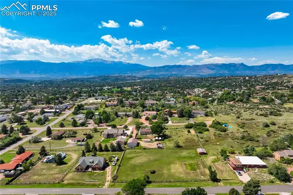 Colorado Springs, CO 80918,5210 Turquoise DR