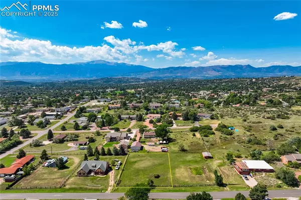 Colorado Springs, CO 80918,5210 Turquoise DR