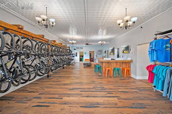 Colorado Springs, CO 80904,1501 W Colorado AVE