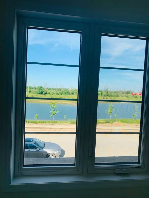 1366 Sycamore Garden, Milton, ON L9T 2X5