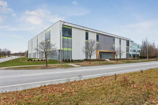 Oakville, ON L6H 6M5,2360 Bristol CIR