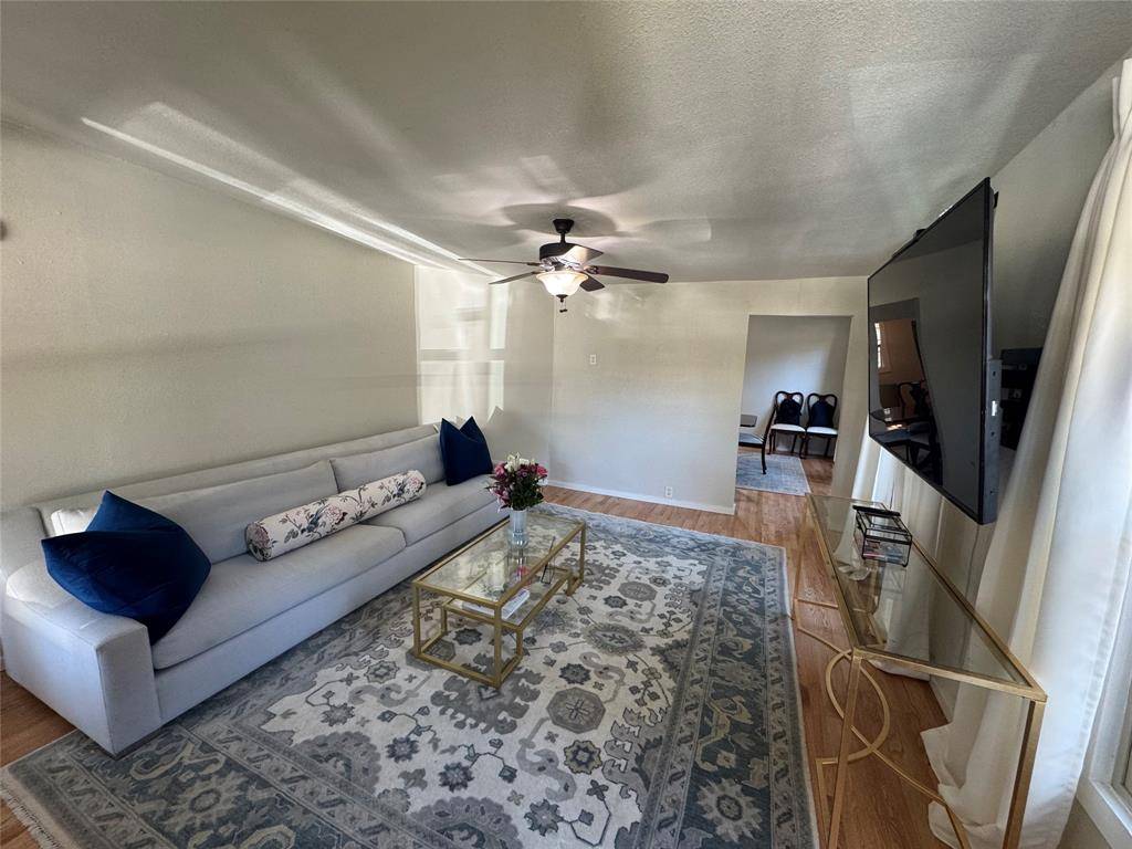 6034 Goliad Avenue, Dallas, TX 75206