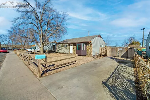 Colorado Springs, CO 80905,1907 S Hancock AVE