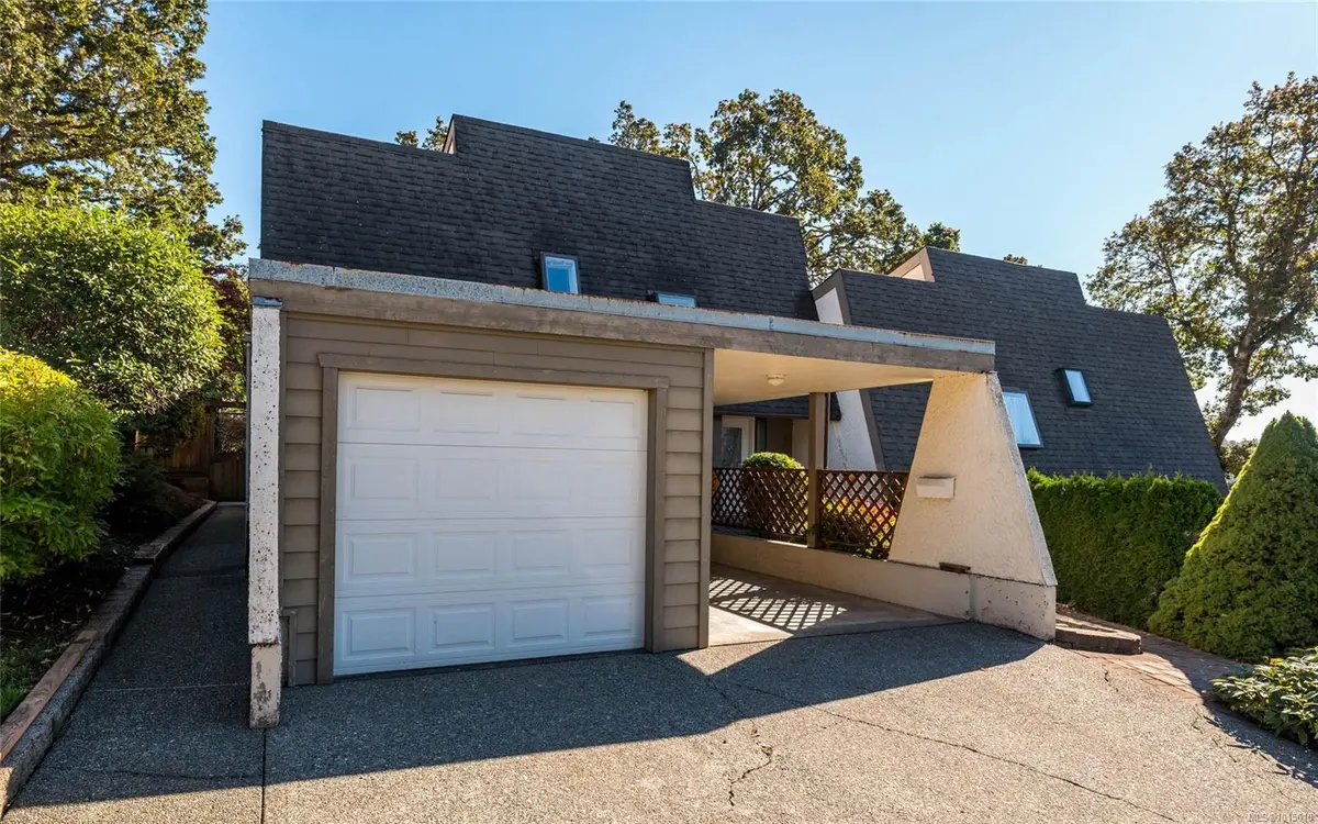 Duncan, BC V9L 4R9,5951 Lakes Rd #28