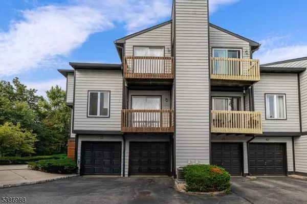 410 Village Commons, Raritan Twp., NJ 08822