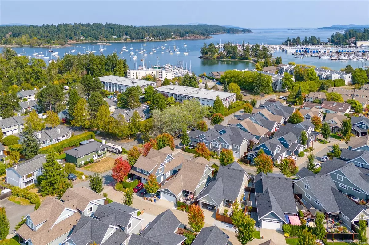 Sidney, BC V8L 0C4,2019 Seawind Way