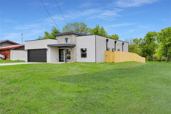 Rice, TX 75155,206 E Gilmer Street