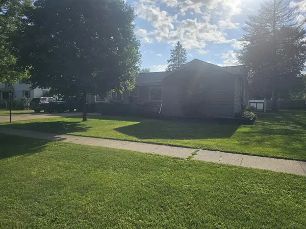 Chesaning, MI 48616,616 S Chapman