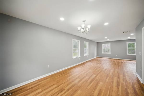 40 Upper Greenwood Rd, West Milford Twp., NJ 07421