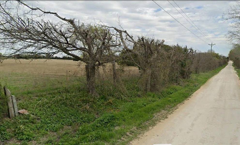 Lot 1 Pluto Road, Milford, TX 76670