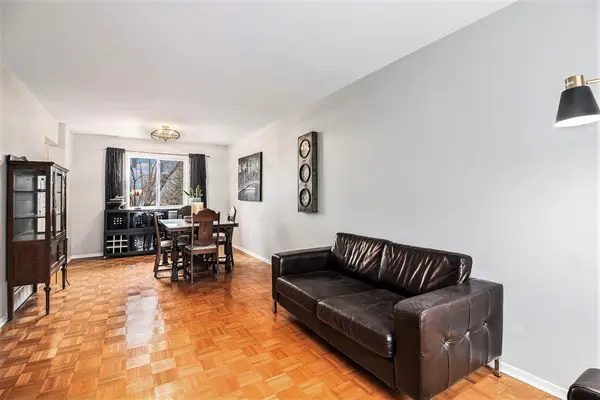 Orleans - Convent Glen And Area, ON K1C 2X9,6349 St Louis DR