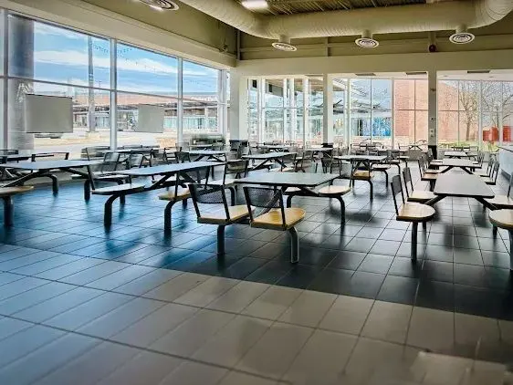 Niagara Falls, ON L2H 1G8,7500 Lundy's LN #B19