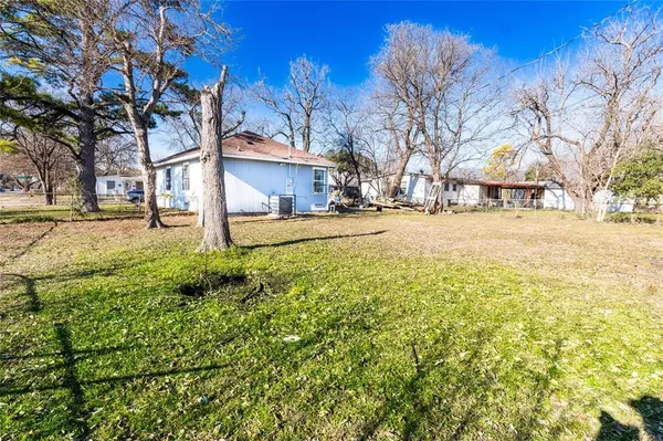 Dallas, TX 75216,4732 Springer Street