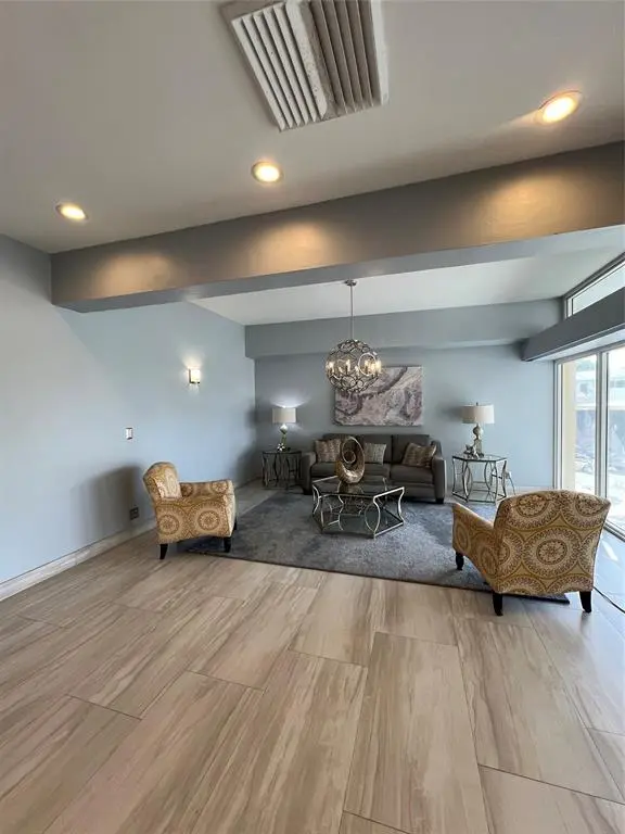 Pompano Beach, FL 33062,1200 Hibiscus Ave #1501