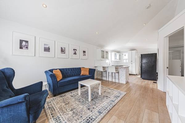 258 West 19th ST, Hamilton, ON L9C 4J4