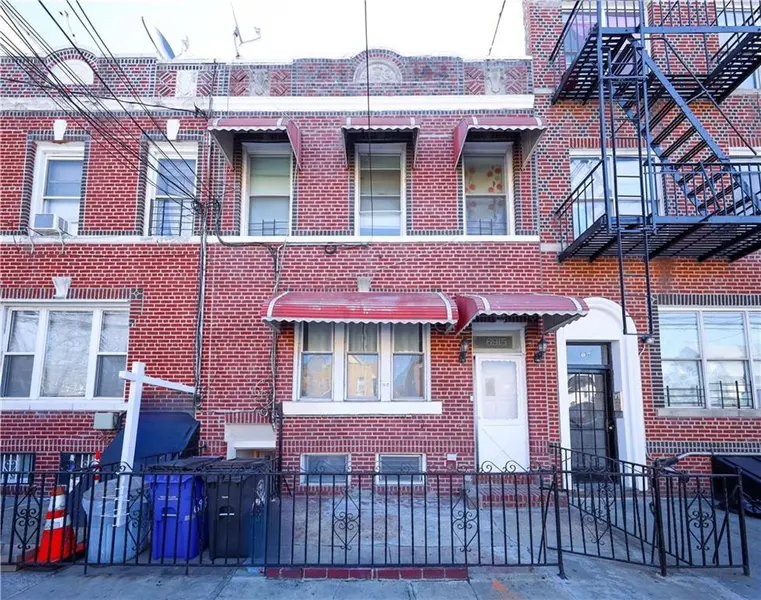 6915 14th AVE, Brooklyn, NY 11228