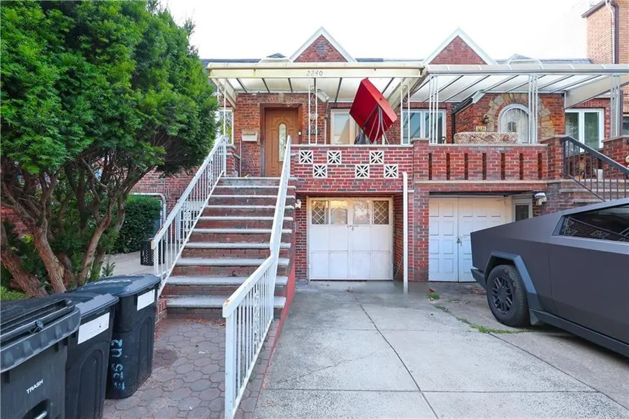 2240 East 26th ST, Brooklyn, NY 11229