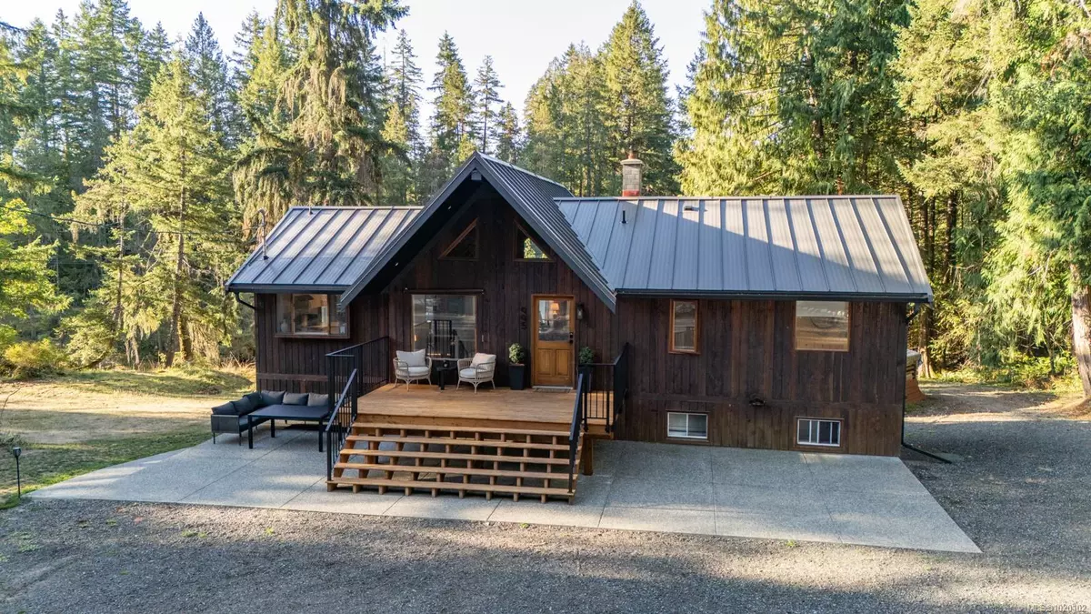 Nanaimo, BC V9X 1E5,995 Nanaimo River Rd