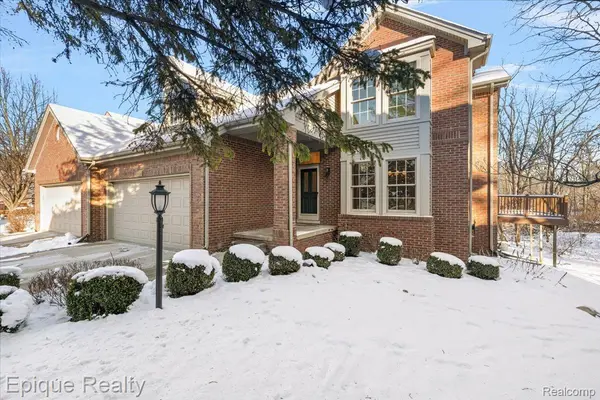 Rochester Hills, MI 48309,254 Marmoor CT